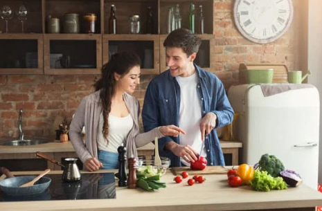 Gemeinsam Kochen: Warum Zeit in der Küche eine echte Love Language ist